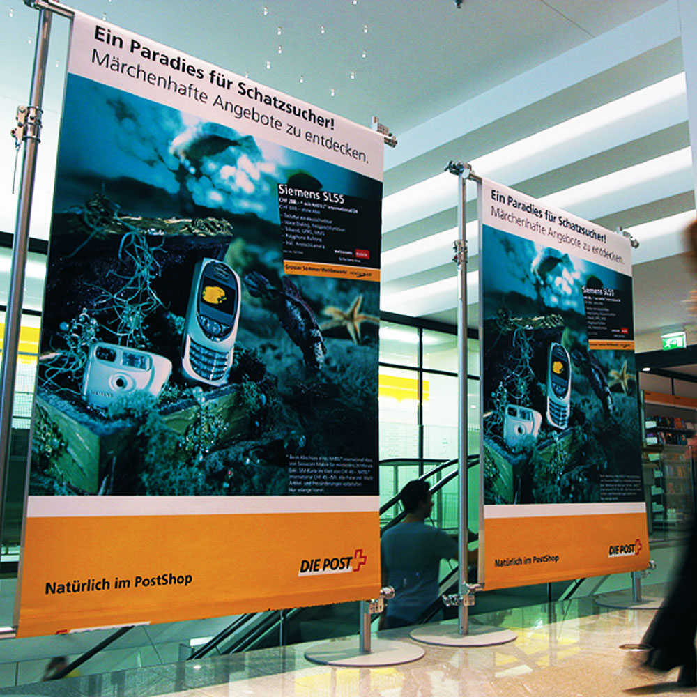 Affiche en grand format pour La Poste
